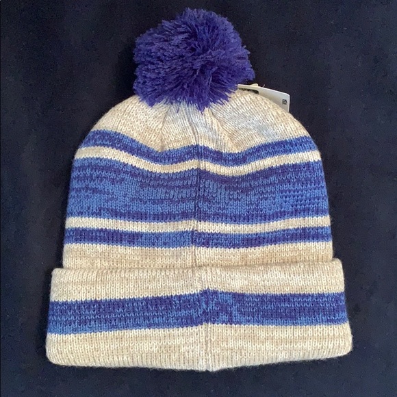 NFL Giants Logo Winter Hat - Picture 2 of 4